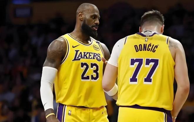 勇士客场惨败掘金季后赛席位格局生变