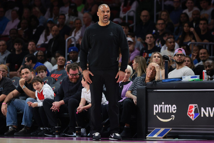 谢泼德关键爆发助火箭绝杀热火 乌度卡临场指挥