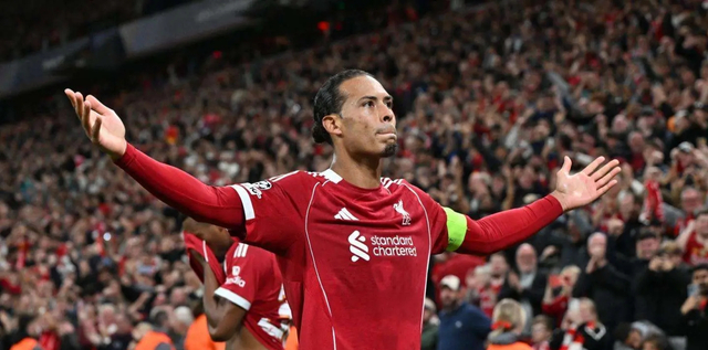 埃基蒂克伤退引转会风波，利物浦或引进莱万补