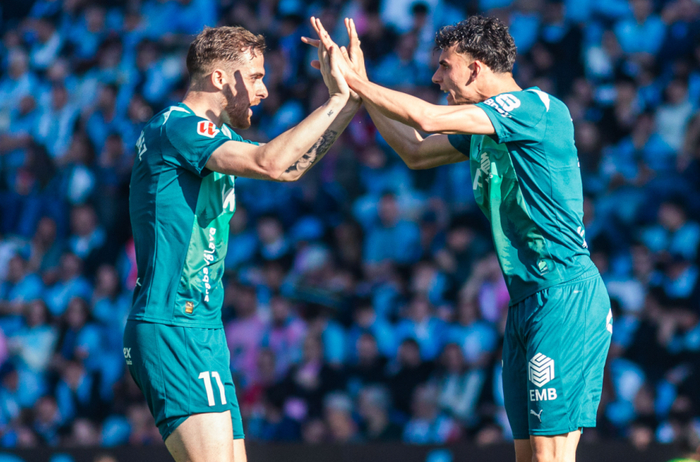 阿拉维斯客场4-3逆转塞尔塔上演足坛神剧情